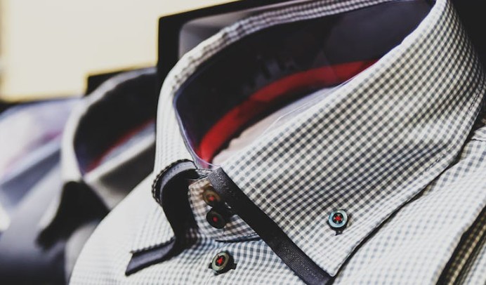 36 symbolic meanings of dreaming of a shirt