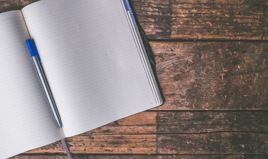 12 Symbolic Meanings of Dreaming of a Notebook
