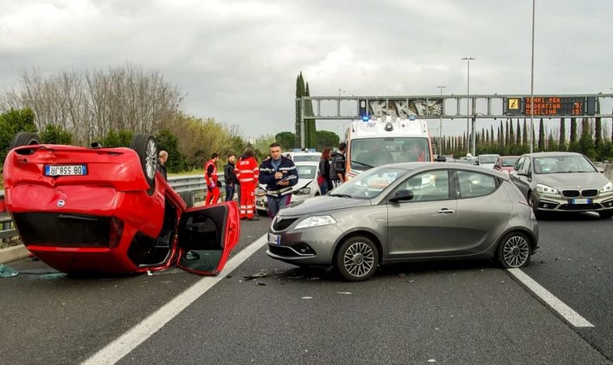 10 symbolic meanings of dreaming of a car accident