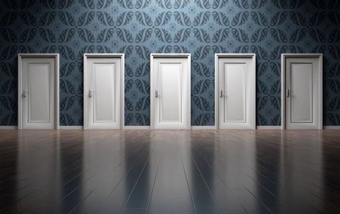dreaming of doors