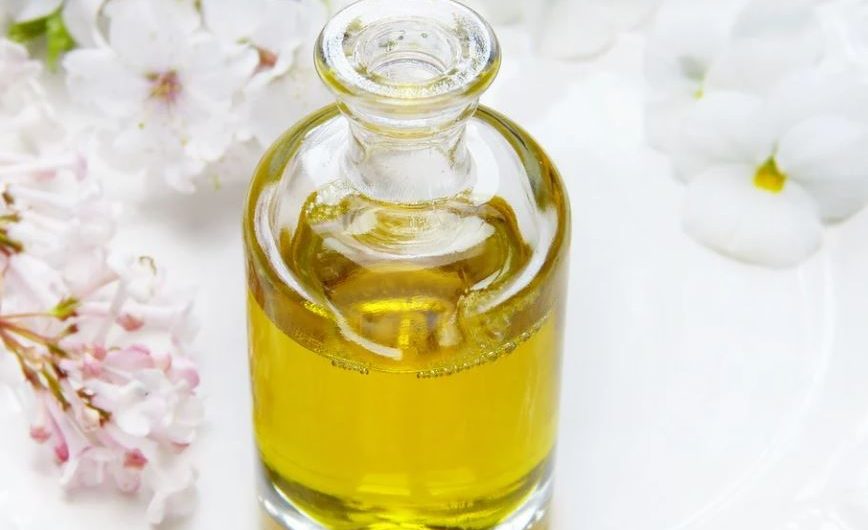 19 symbolic meanings of dreaming of perfume