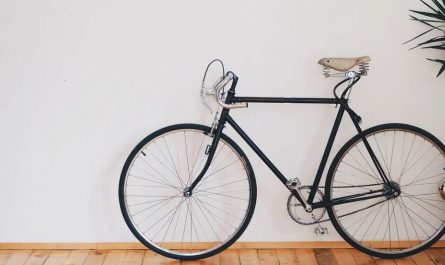 17 symbolic meanings of dreaming of a bicycle