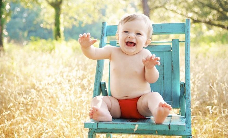 7 symbolic meanings of dreaming of a baby smiling