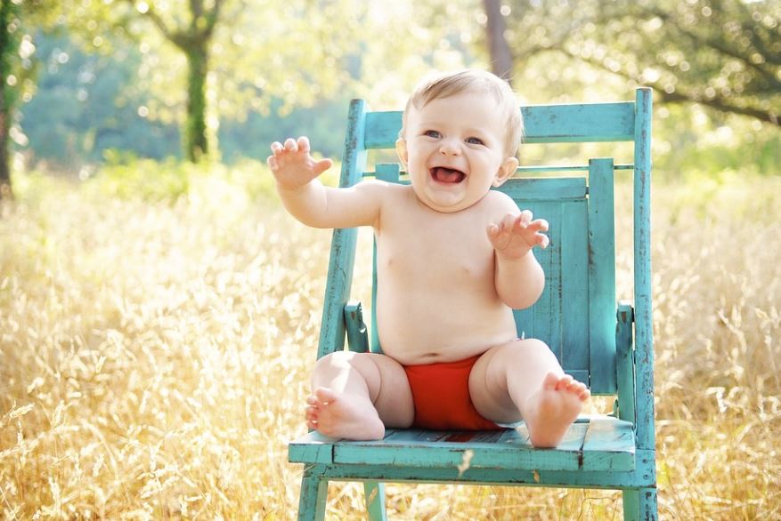 7 symbolic meanings of dreaming of a baby smiling