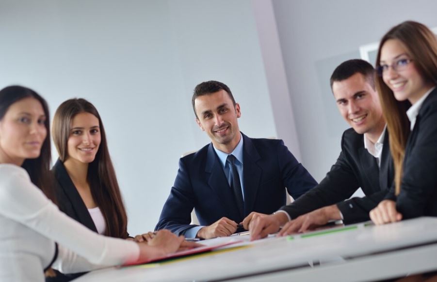 16 symbolic meanings of dreaming of a former boss