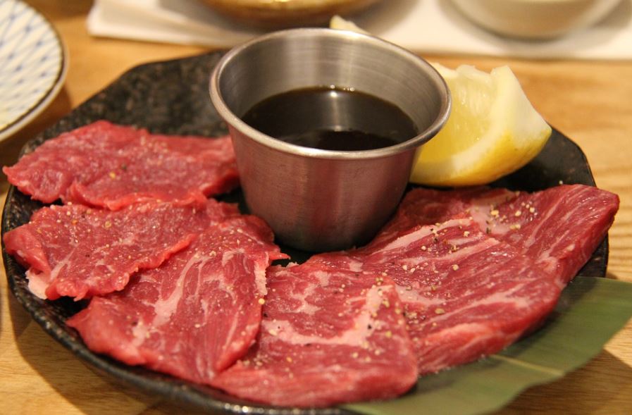 13 symbolic meanings of dreaming of beef