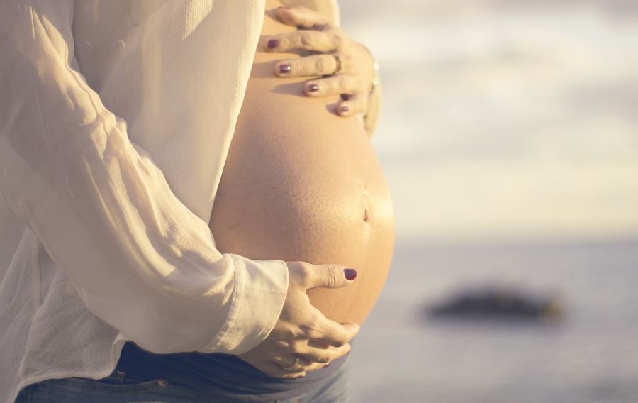 dreaming of a man getting pregnant