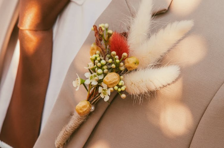 12 symbolic meanings of dreaming of a deceased uncle