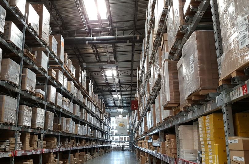 10 Symbolic Meanings of Dreaming of a Factory