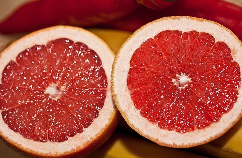 7 symbolic meanings of dreaming of grapefruit