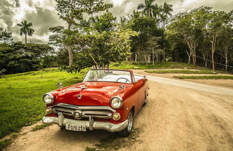 6 symbolic meanings of dreaming of buying a used car