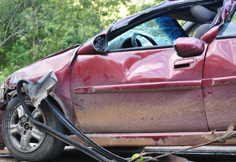 6 symbolic meanings of dreaming of a broken car