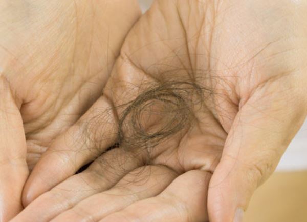 7 symbolic meanings of dreaming of plucking hair