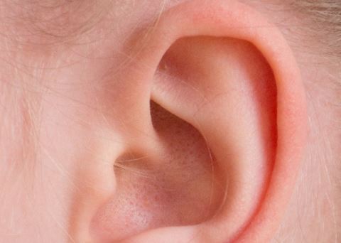 6 symbolic meanings of dreaming of deafness