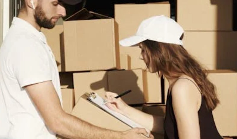 34 Symbolic Meanings of Dreaming of Express Packages