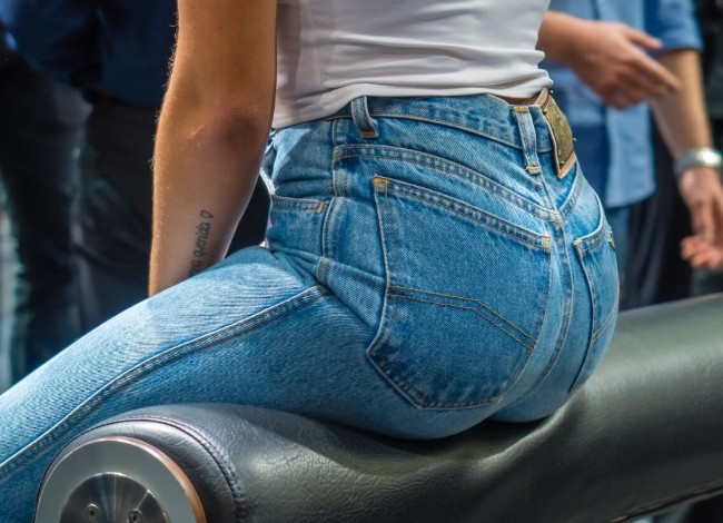 20 symbolic meanings of dreaming of buttocks