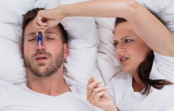 6 symbolic meanings of dreaming of snoring