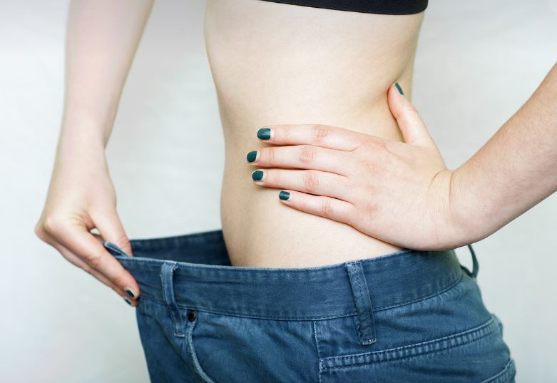 7 symbolic meanings of dreaming of dieting