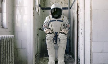 7 symbolic meanings of dreaming of poop
