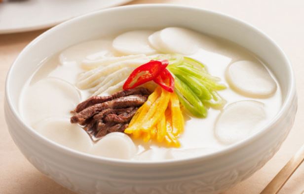 7 symbolic meanings of dreaming of rice cake soup