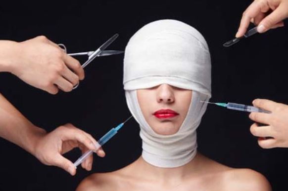 7 Symbolic Meanings of Dreaming of Plastic Surgery