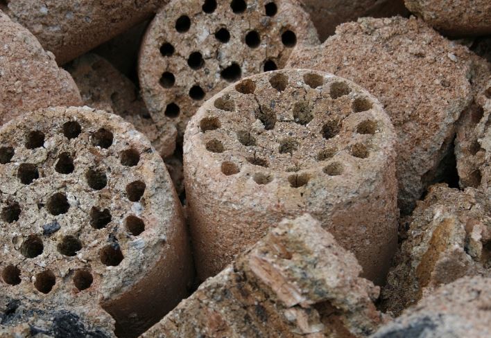 6 symbolic meanings of dreaming about briquettes