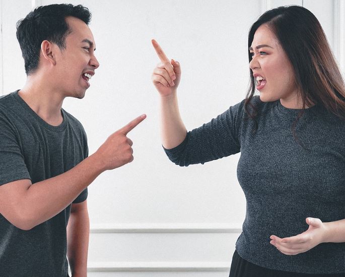 6 symbolic meanings of dreaming of divorce from husband