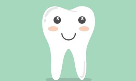 6 symbolic meanings of dreaming about canine teeth falling out
