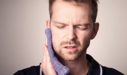 6 symbolic meanings of dreaming about holes in teeth
