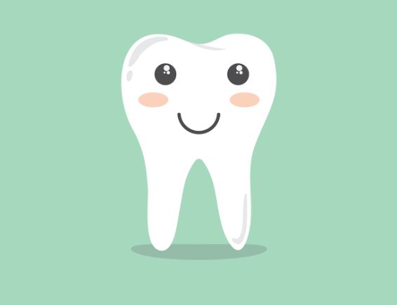 6 symbolic meanings of dreaming of crooked teeth