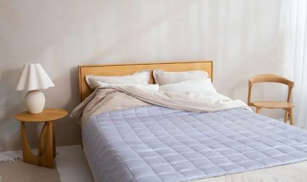 8 symbolic meanings of dreaming about quilt