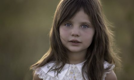 7 symbolic meanings of dreaming of a dead child