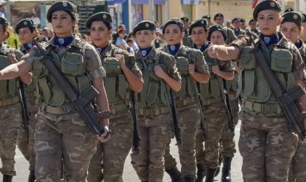 4 symbolic meanings of dreaming about female soldiers