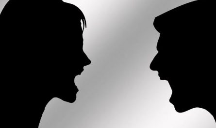 8 symbolic meanings of dreaming of being scolded by friends