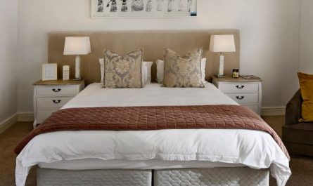 5 symbolic meanings of dreaming of buying furniture