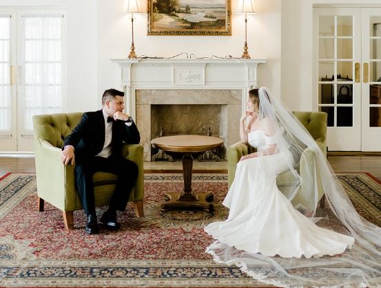 7 symbolic meanings of Dream about wedding hall