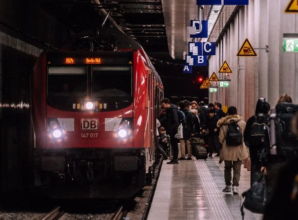 5 symbolic meanings of Dream about train accident