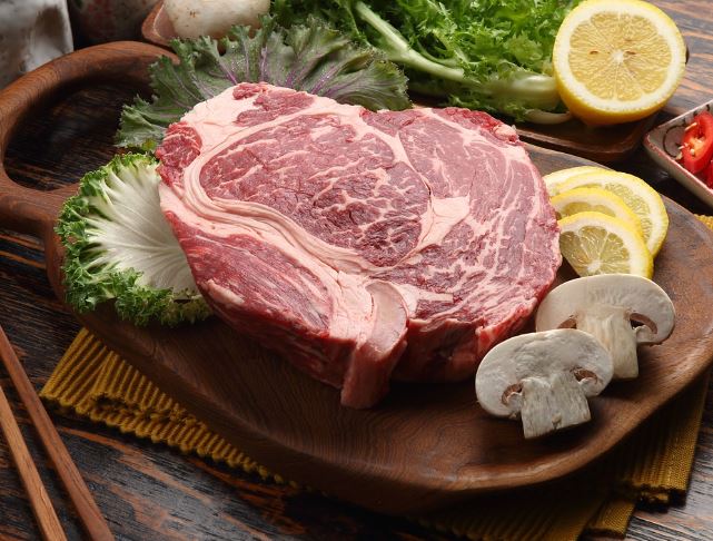 5 symbolic meanings of Dream about cutting beef
