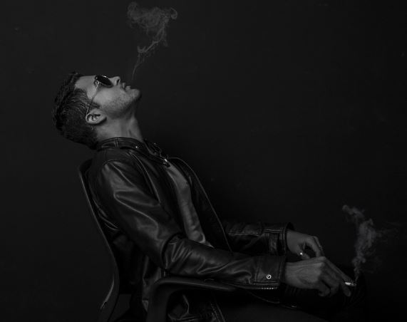 5 symbolic meanings of Dream about smelling cigarettes