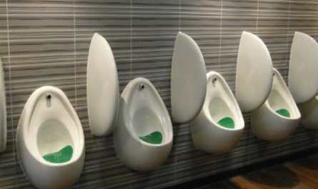 5 symbolic meanings of Dream about smelling urine