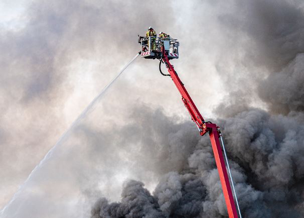 5 Symbolic Meanings of Dream about black smoke