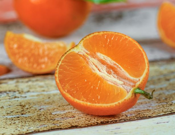 5 symbolic meanings of Dream about eating citrus