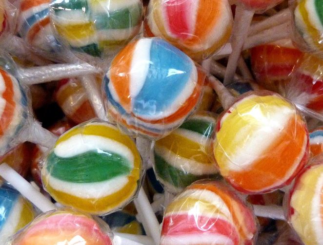 5 symbolic meanings of Dream about eating candy