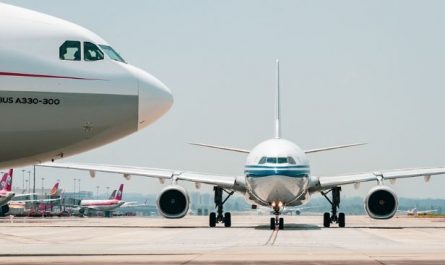 5 Spiritual Meanings of Dream about flying an airplane