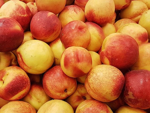 5 Spiritual Meanings of Dream about washing fruit