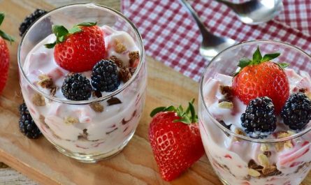 15 Symbolic Meanings of Dreaming About Yogurt