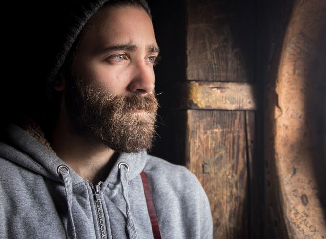 18 Symbolic Meanings of Dreaming About Slowly Growing Beard