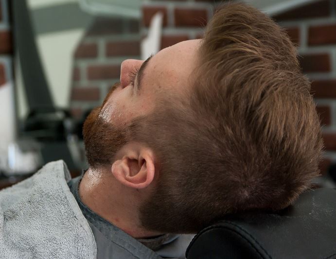 16 Symbolic Meanings of Dreaming About Cutting Your Beard