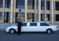 13 Symbolic Meanings of Dreaming of a Limousine Car