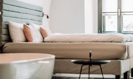 Dreaming of a Room : 11 Meaning & Interpretations